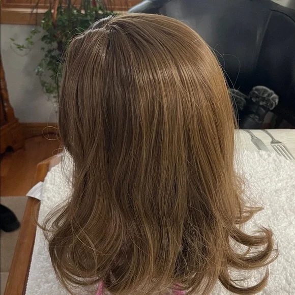 Luxurious Chestnut Brown Women's Wig